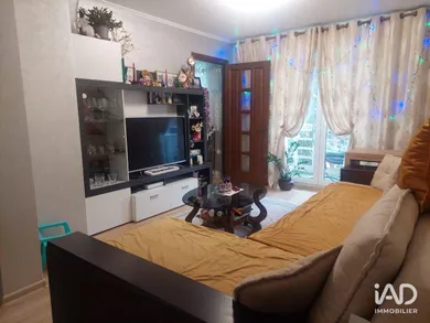 Apartment in PALAISEAU (91120)