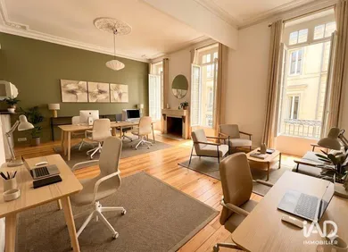 Bureaux à BORDEAUX (33000)