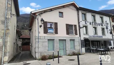 Boutique/Local commercial à FONTANIL-CORNILLON (38120)