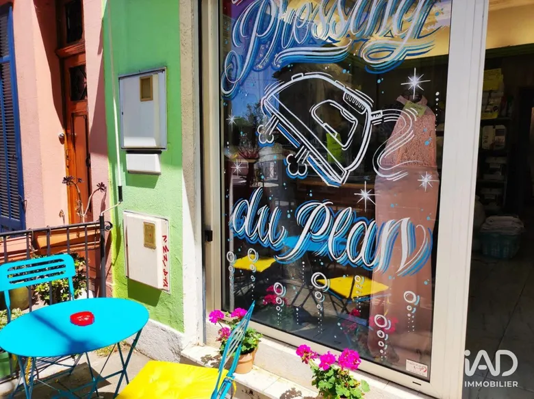 Local commercial 80 m² · à Grasse · 80 m² · 55 000 €