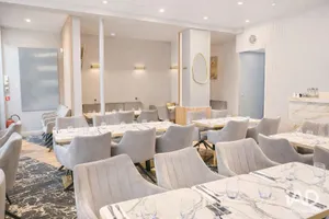 Restaurant à PARIS (75008)