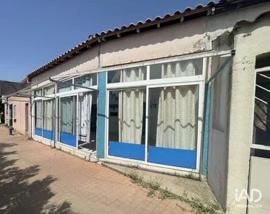 Commercial in PORTIRAGNES (34450)