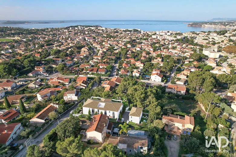 Appartement 4 pièces 120 m² · à Six-Fours-les-Plages · 120 m² · 995 000 €