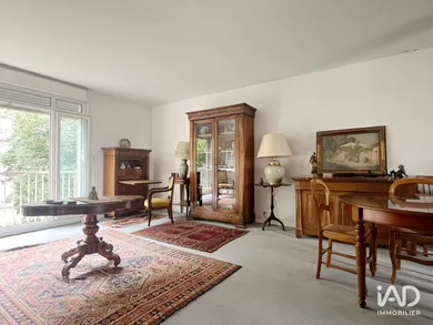 Appartement à BEAUVAIS (60000)