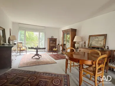 Appartement à BEAUVAIS (60000)