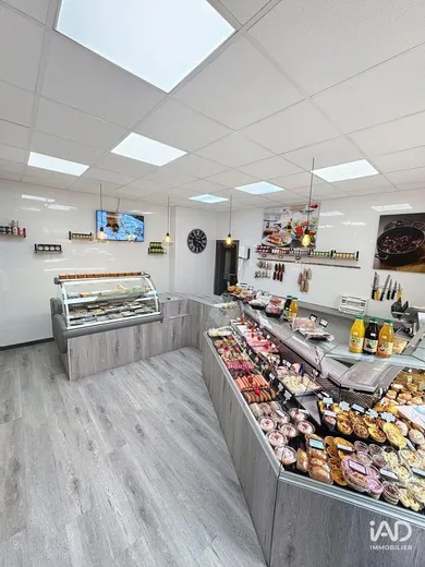 Boutique/Local commercial à BELLEGARDE-SUR-VALSERINE (01200)