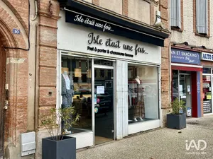 Boutique/Local commercial à L'ISLE-JOURDAIN (32600)