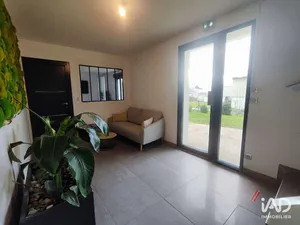 Business asset in SAINT-MARTIN-SUR-LE-PRÉ (51520)