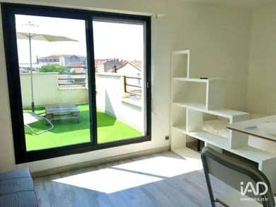 Appartement à BORDEAUX (33000)