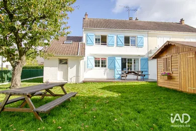Maison à LAGNY-SUR-MARNE (77400)