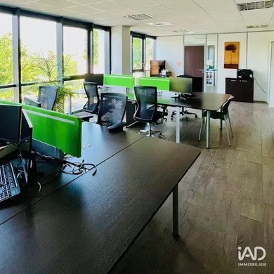 Office in AIX-EN-PROVENCE (13090)
