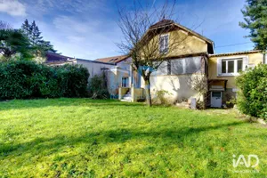 Maison à VILLECRESNES (94440)