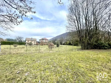 Appartement à LE CHEYLAS (38570)