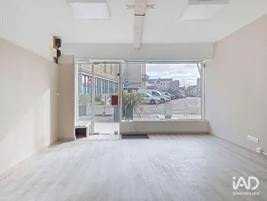 Commercial walls in DUCLAIR (76480)