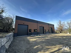 Local d’activité à GRIGNAN (26230)