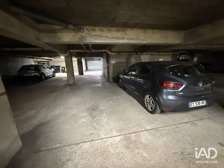 Parking 14 m² · à Rennes · 14 m² · 65 €/mois