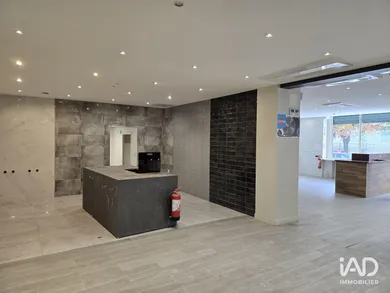 Commercial walls in CHAMPIGNY-SUR-MARNE (94500)