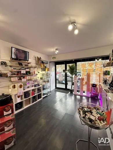 Commercial in LONGJUMEAU (91160)