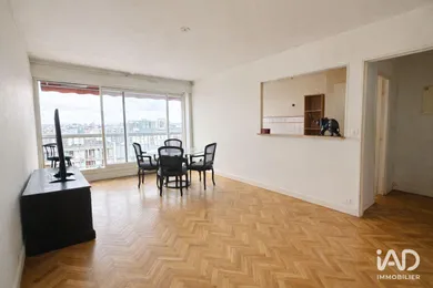 Appartement à COURBEVOIE (92400)