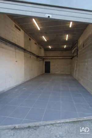 Parking in SAINT-JEAN-BONNEFONDS (42650)