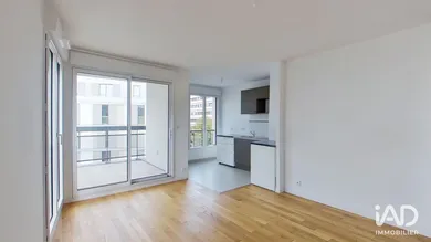 Appartement à ISSY-LES-MOULINEAUX (92130)