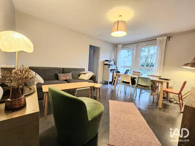 Apartment in PANTIN (93500)
