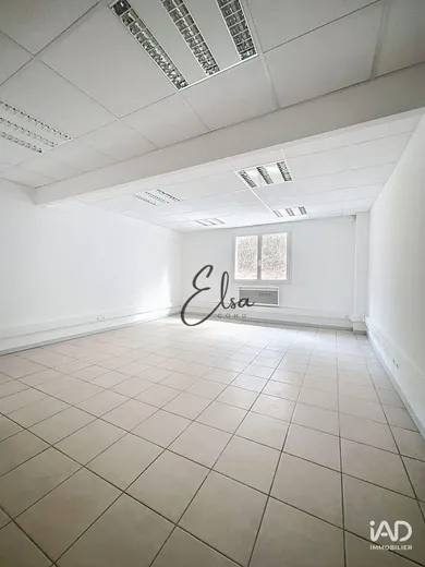 Murs commerciaux à MUSIÈGES (74270)