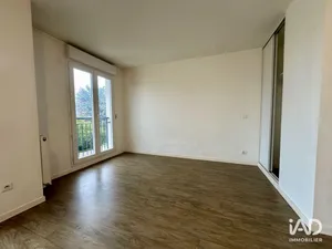 Apartment in VILLECRESNES (94440)