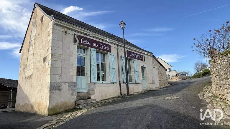 Local commercial 50 m² · à Le Vieil-Baugé · 50 m² · 94 000 €