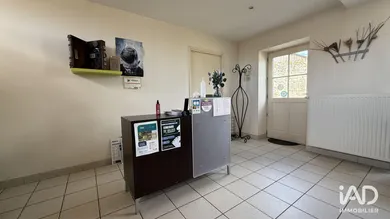 Boutique/Local commercial à LE VIEIL-BAUGÉ (49150)
