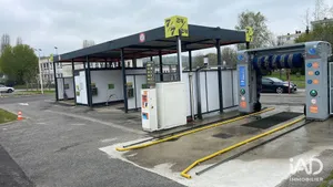 Commercial walls in LES ANDELYS (27700)