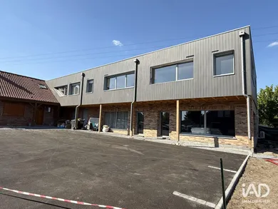Commercial in ORCHIES (59310)