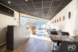 Commercial walls in MÉRIGNAC (33700)