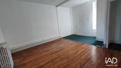 Boutique/Local commercial à LA ROCHE-SUR-YON (85000)