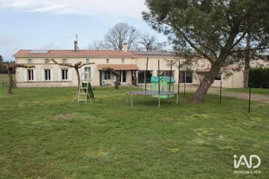 House in DONNEZAC (33860)