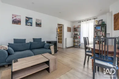 House in SAINT-THIBAULT-DES-VIGNES (77400)