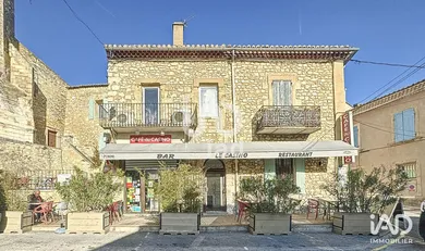 Bar-brasserie à VELLERON (84740)