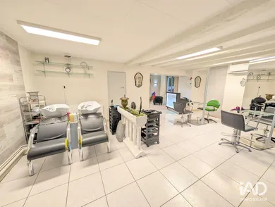 Boutique/Local commercial à PERSAC (86320)