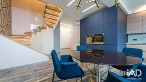 Duplex in PARIS (75015)