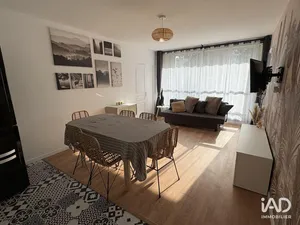 Appartement à LE MÉE-SUR-SEINE (77350)