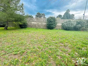 Land in MARSEILLE (13012)