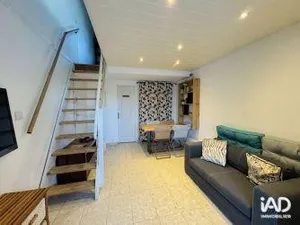 Appartement à SANARY-SUR-MER (83110)