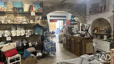Boutique/Local commercial à APT (84400)
