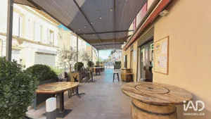 Bar-brasserie à MEYRARGUES (13650)