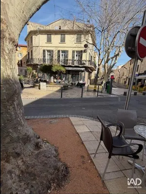 Commercial walls in ISTRES (13800)