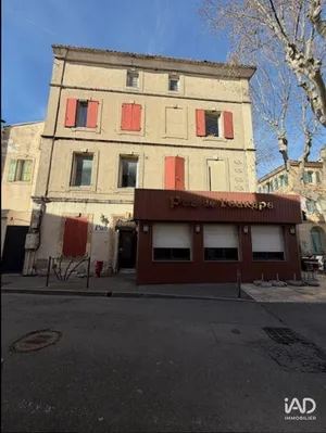 Commercial walls in ISTRES (13800)