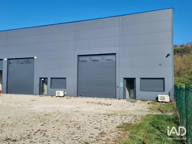 Business asset in VOUREY (38210)