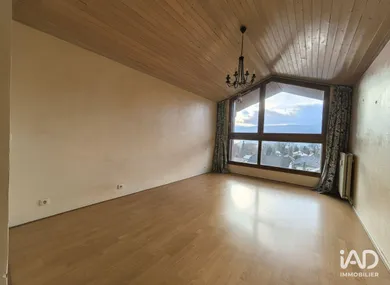 Appartement à CHAMBÉRY (73000)
