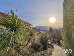 Maison à LA BUISSE (38500)