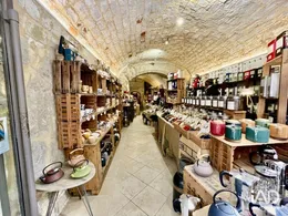 Boutique/Local commercial à SOMMIÈRES (30250)